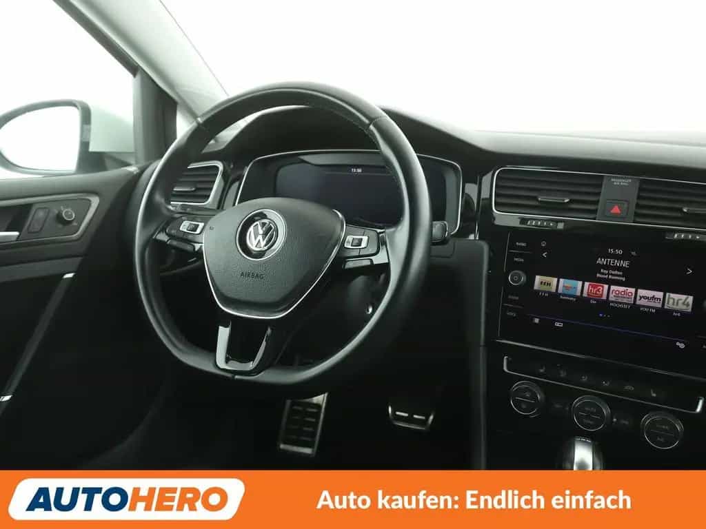 Volkswagen Golf VII 1.6 TDI Join Aut.*NAVI*ACC*CAM*PDC*SHZ* 01/2019-photo-12