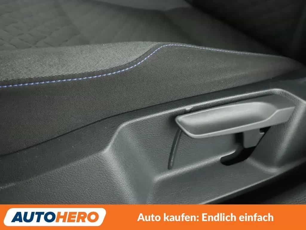 Volkswagen Golf VII 1.6 TDI Join Aut.*NAVI*ACC*CAM*PDC*SHZ* 01/2019-photo-28