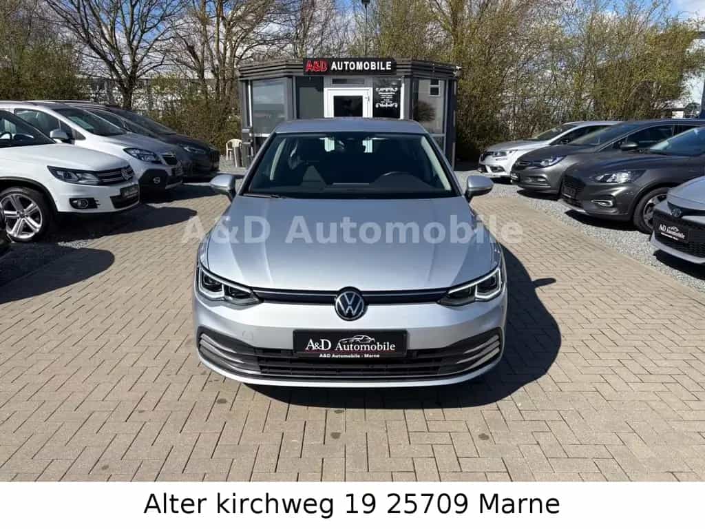 Volkswagen Golf VIII Lim.1.5 TSI STYLE EVO AHK LED KAMERA 07/2020-photo-1