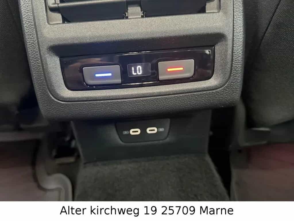 Volkswagen Golf VIII Lim.1.5 TSI STYLE EVO AHK LED KAMERA 07/2020-photo-23