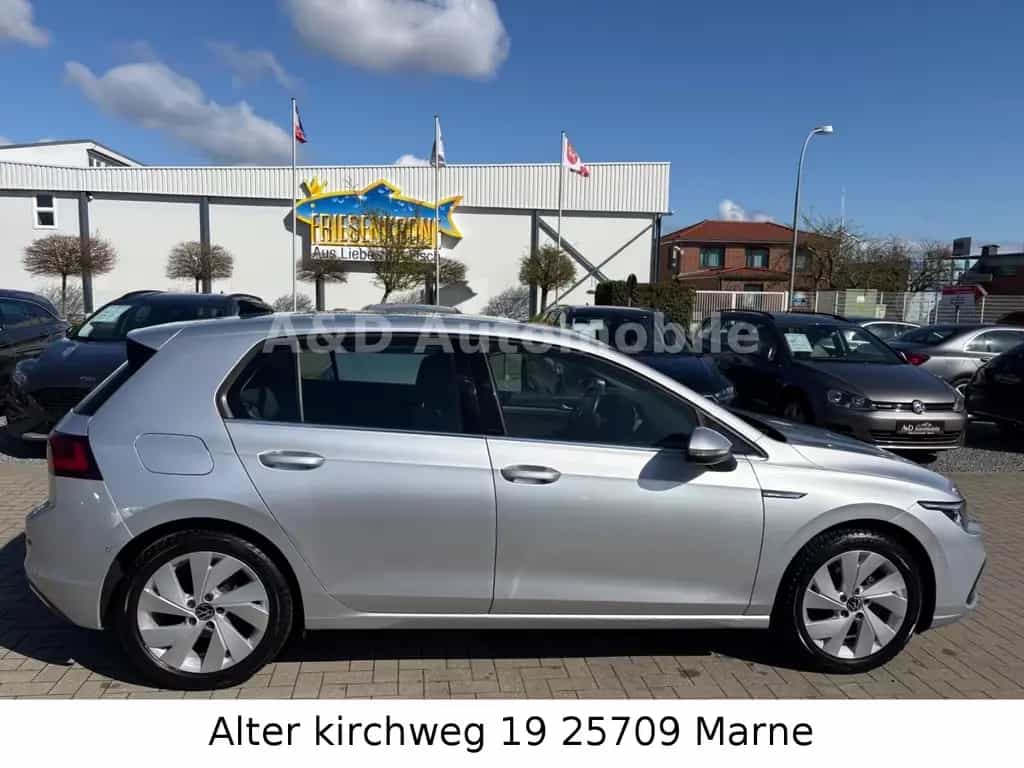 Volkswagen Golf VIII Lim.1.5 TSI STYLE EVO AHK LED KAMERA 07/2020-photo-3