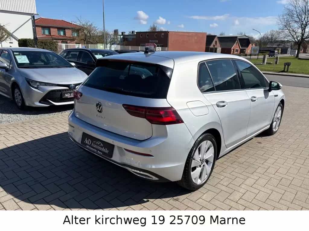Volkswagen Golf VIII Lim.1.5 TSI STYLE EVO AHK LED KAMERA 07/2020-photo-4