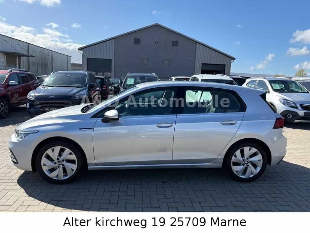 Volkswagen Golf VIII Lim.1.5 TSI STYLE EVO AHK LED KAMERA 07/2020-photo-7