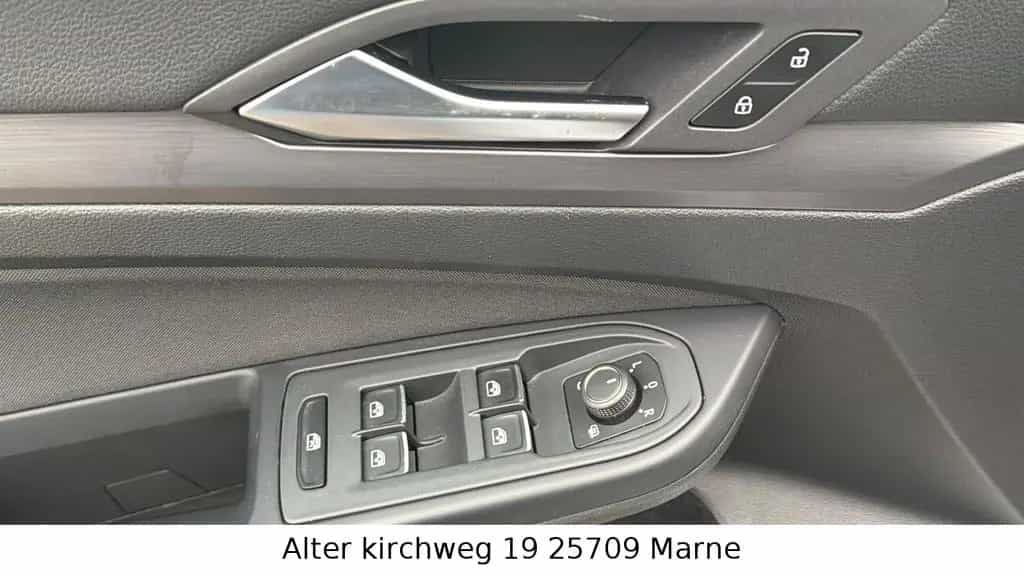 Volkswagen Golf VIII Lim.1.5 TSI STYLE EVO AHK LED KAMERA 07/2020-photo-8