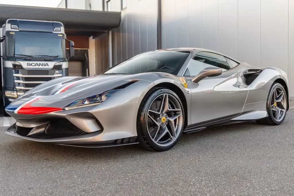 Ferrari F8 Tributo - Grigio Libano - Tailor Made - 250 L 11/2021-photo-0