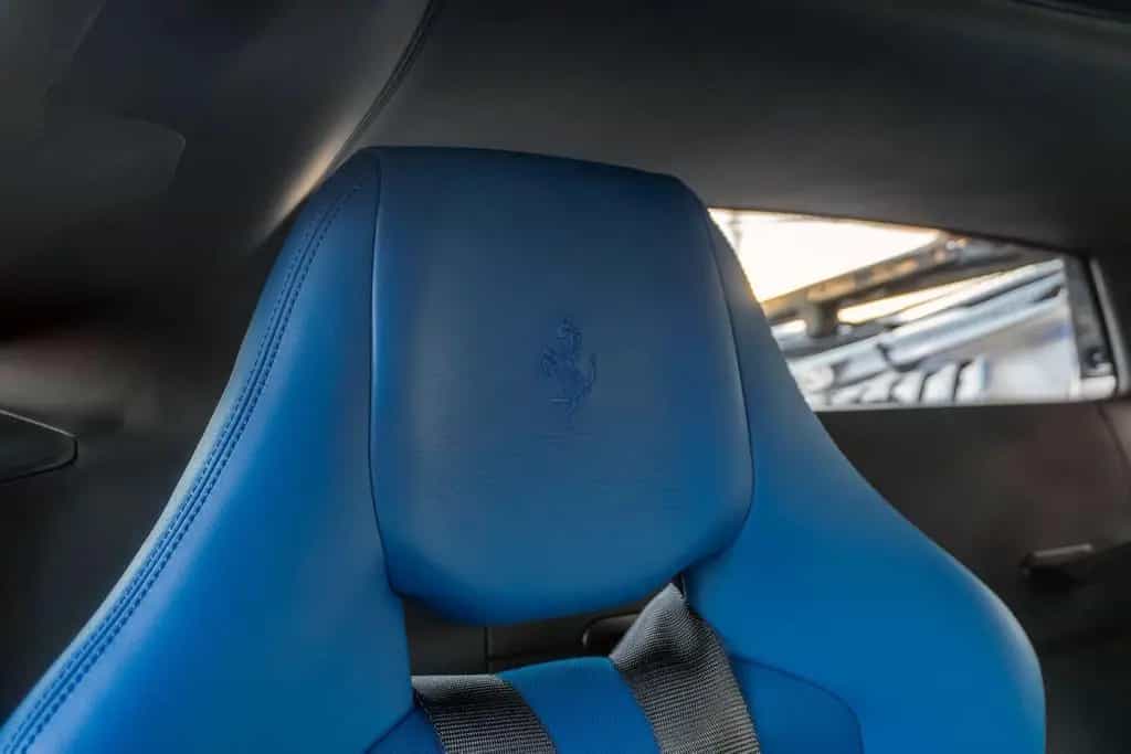 Ferrari F8 Tributo - Grigio Libano - Tailor Made - 250 L 11/2021-photo-20