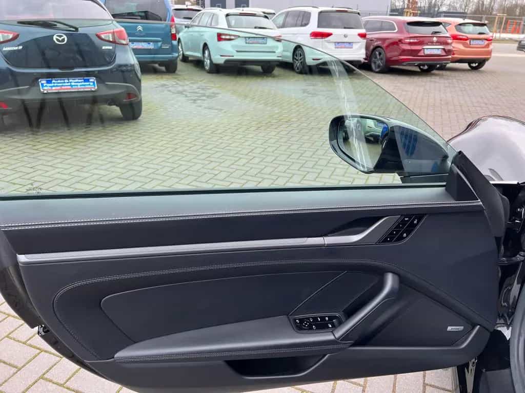 Porsche 992 911 Carrera Cabriolet 4S PDK*SPORT-AGA*CHRON 04/2020-photo-9