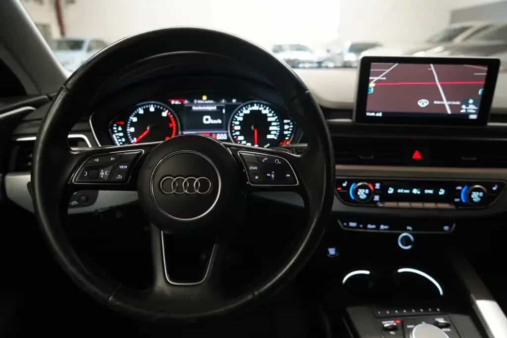 Audi A4 2.0 TFSI*Unfallfrei*1.Hand* 01/2017-photo-14