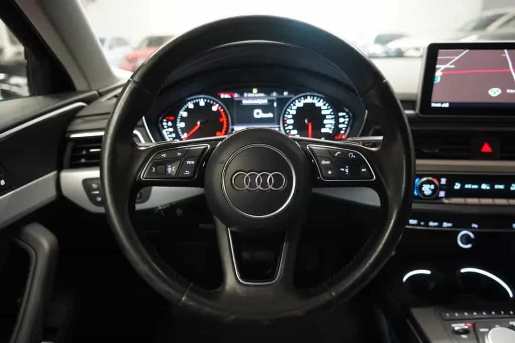 Audi A4 2.0 TFSI*Unfallfrei*1.Hand* 01/2017-photo-15