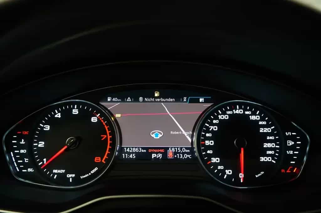 Audi A4 2.0 TFSI*Unfallfrei*1.Hand* 01/2017-photo-18