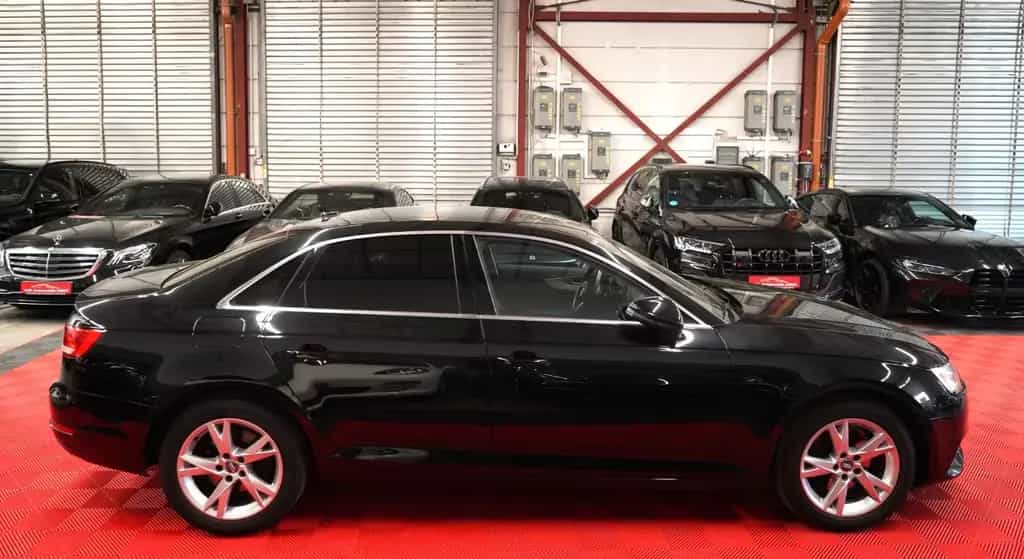 Audi A4 2.0 TFSI*Unfallfrei*1.Hand* 01/2017-photo-3