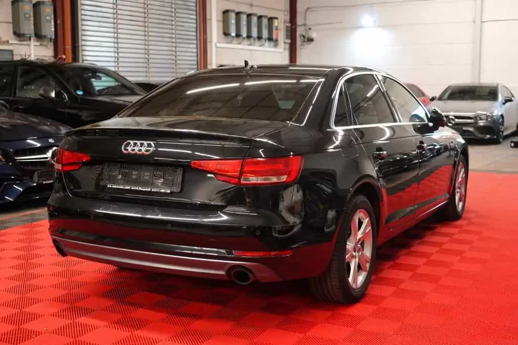 Audi A4 2.0 TFSI*Unfallfrei*1.Hand* 01/2017-photo-6