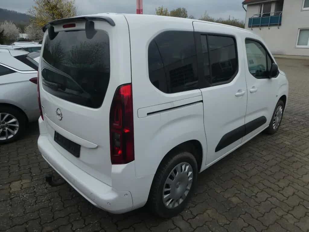Opel Combo Life E Elegance mit AHK 06/2022-photo-2