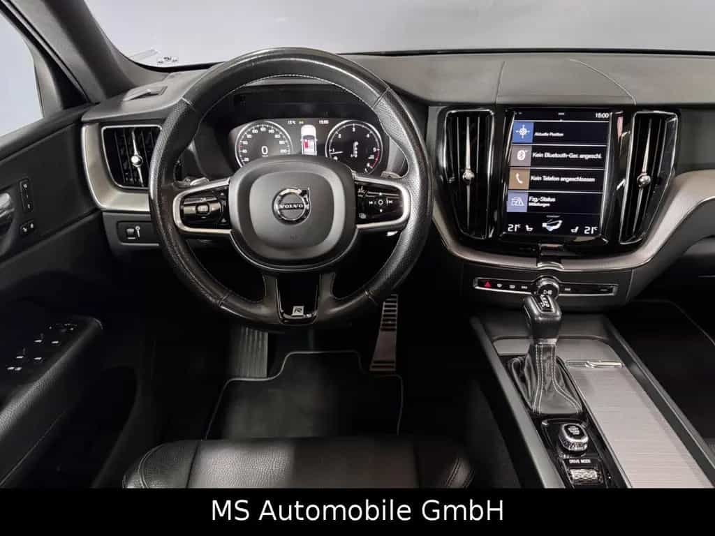 Volvo XC 60 XC60 R Design AWD Panoramadach 01/2018-photo-12