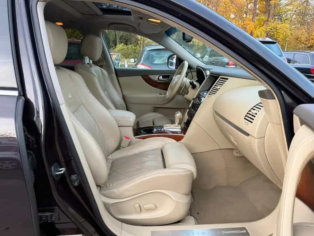 Infiniti FX 30d V6 AWD GT*TOP*TUV NEU*LEDER*SHZ* 01/2011-photo-11