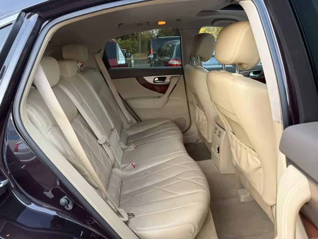 Infiniti FX 30d V6 AWD GT*TOP*TUV NEU*LEDER*SHZ* 01/2011-photo-12