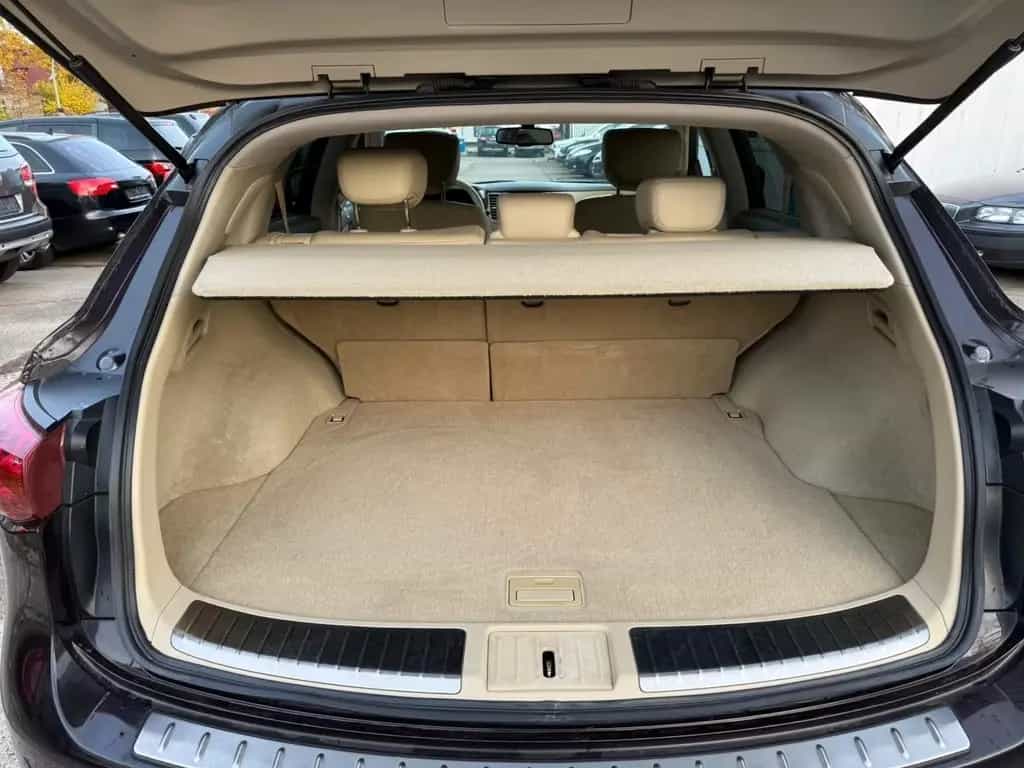 Infiniti FX 30d V6 AWD GT*TOP*TUV NEU*LEDER*SHZ* 01/2011-photo-16