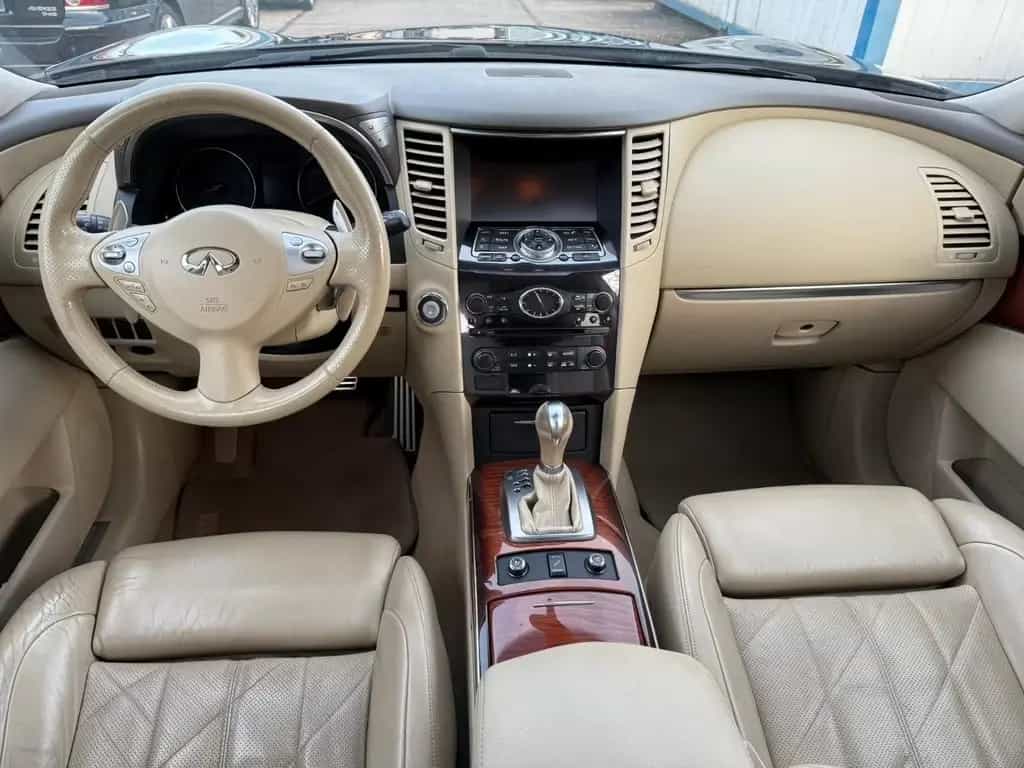 Infiniti FX 30d V6 AWD GT*TOP*TUV NEU*LEDER*SHZ* 01/2011-photo-9