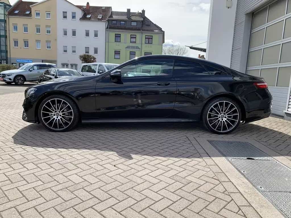 Mercedes-Benz E 400 E400 4M AMG-Line Coupe MB-Scheckheft+Pano+Burm 07/2018-photo-7