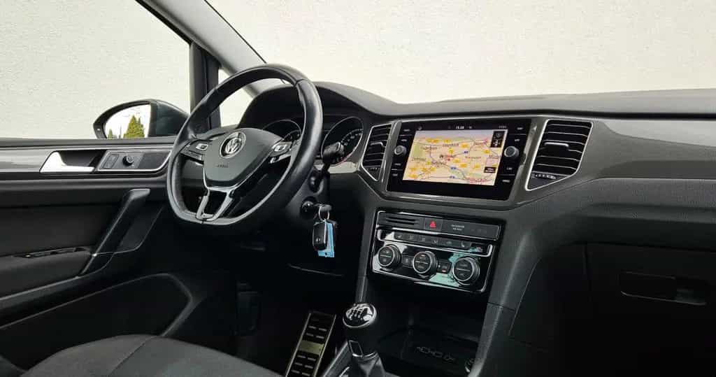 Volkswagen Golf 7 1,5 TSI Sportsvan Join AHK*NAVI*STHZ*CAM 11/2018-photo-2