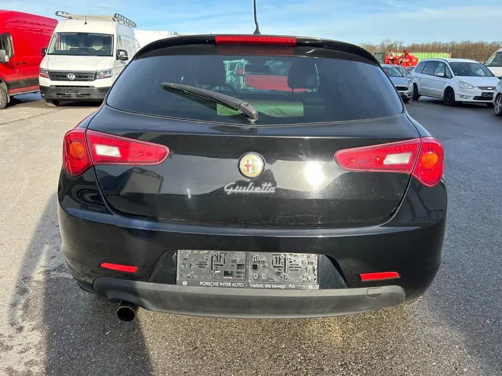 Alfa Romeo Giulietta Turismo 1.4 Leder Euro 5 10/2010-photo-4