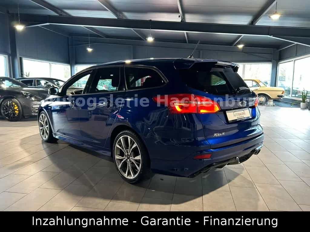 Ford Focus Turnier ST-Line/Xenon/Navi/Cam/WinterP/EU6 03/2018-photo-2
