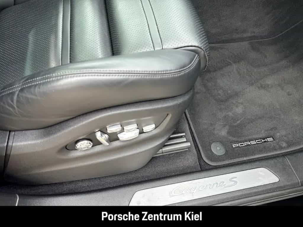 Porsche Cayenne S HA-Lenkung LED-Matrix Sportabgas BOSE 12/2019-photo-19