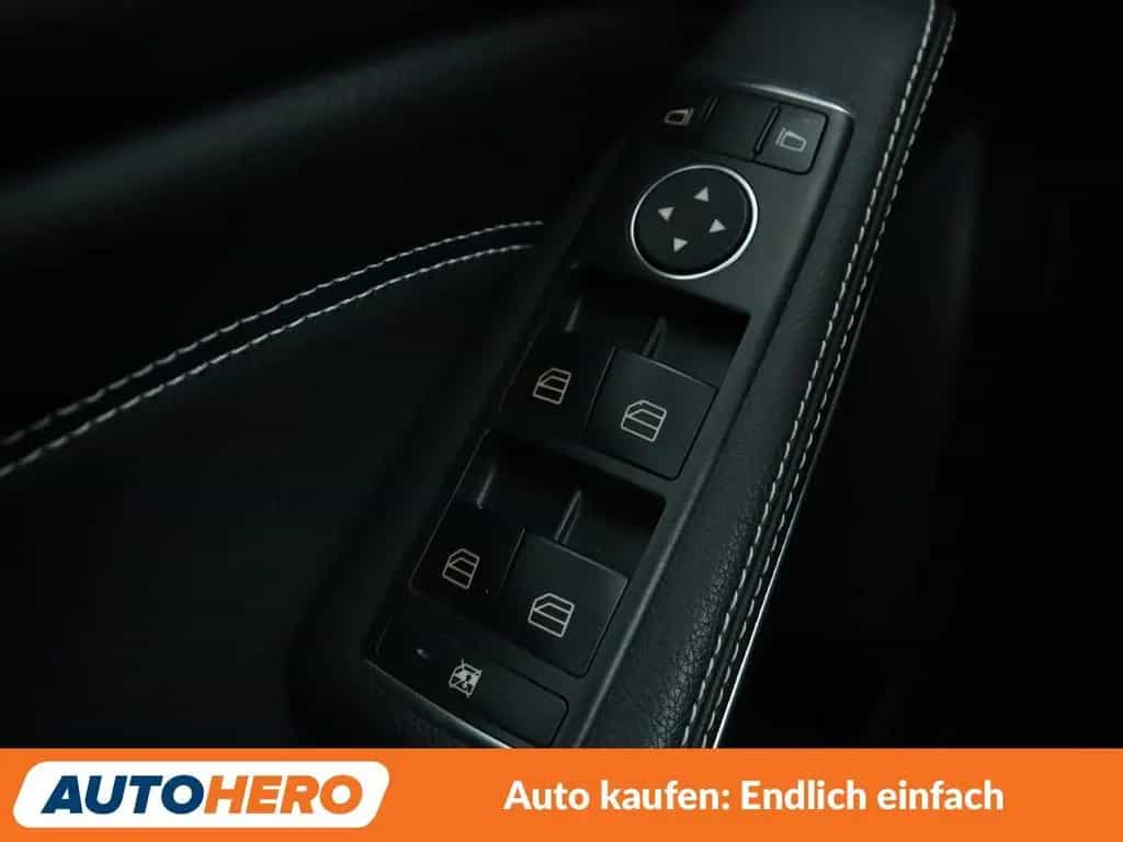 Mercedes-Benz GLA-Class 200 Urban Aut. *NAVI*LED*TEMPO*PDC*SHZ* 06/2018-photo-18