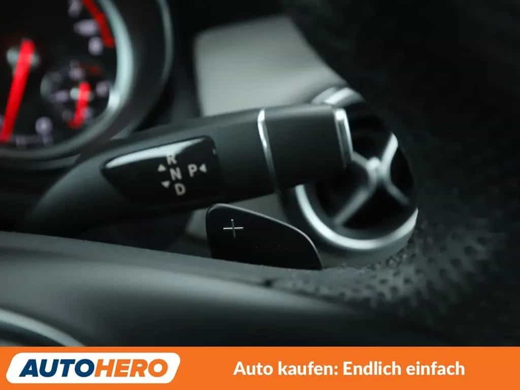 Mercedes-Benz GLA-Class 200 Urban Aut. *NAVI*LED*TEMPO*PDC*SHZ* 06/2018-photo-25