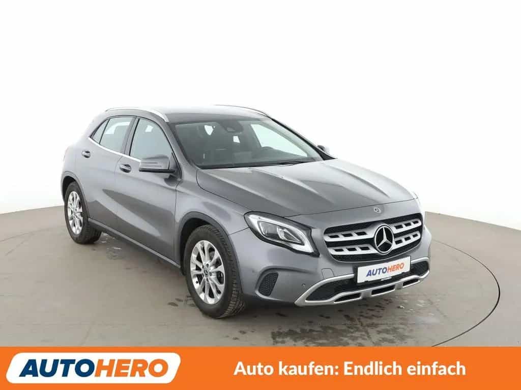 Mercedes-Benz GLA-Class 200 Urban Aut. *NAVI*LED*TEMPO*PDC*SHZ* 06/2018-photo-7