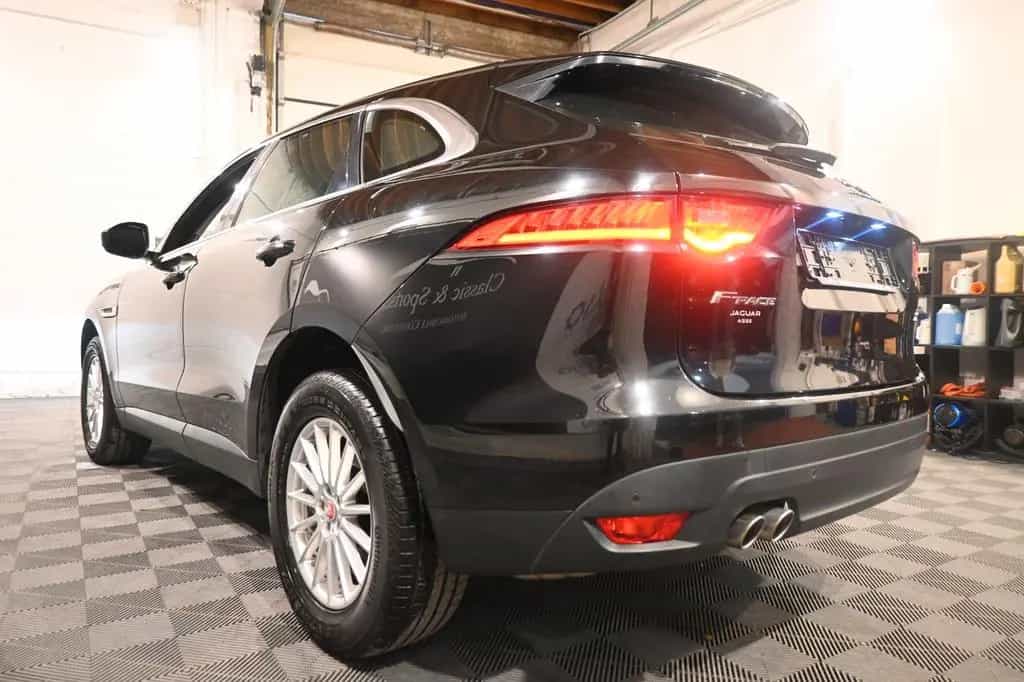 Jaguar F-Pace PRESTIGE 2.0D / PANO / CAMERA / FULL !! 10/2016-photo-5
