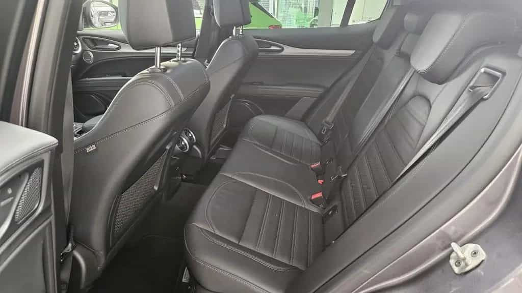 Alfa Romeo Stelvio Veloce Q4 ACC Matrix Leder Kamera Navi 06/2024-photo-18