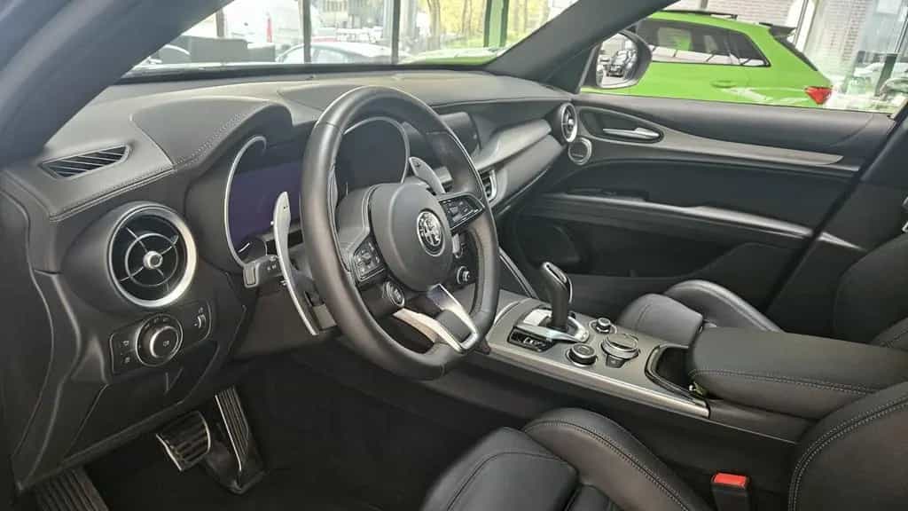 Alfa Romeo Stelvio Veloce Q4 ACC Matrix Leder Kamera Navi 06/2024-photo-19