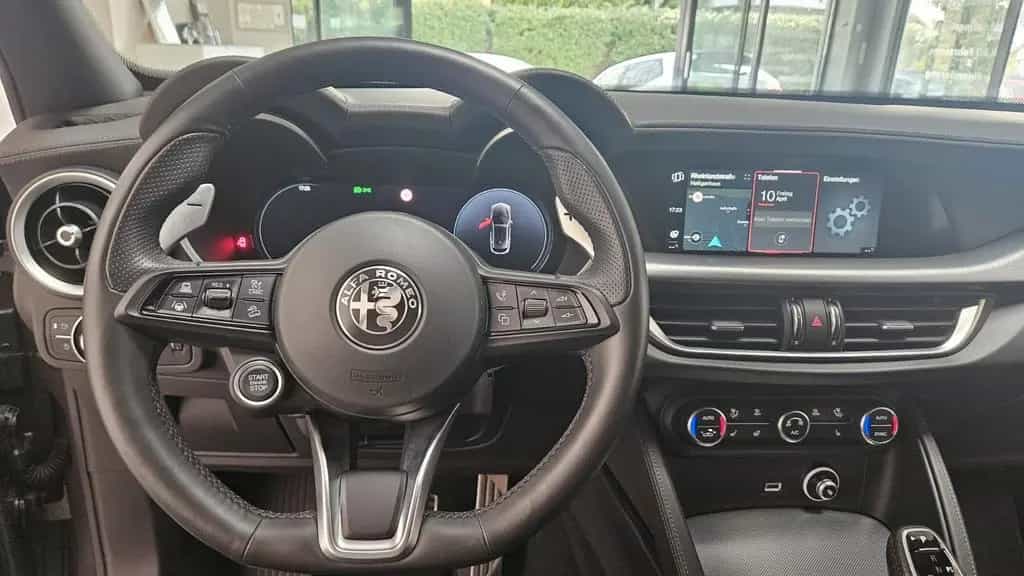 Alfa Romeo Stelvio Veloce Q4 ACC Matrix Leder Kamera Navi 06/2024-photo-34