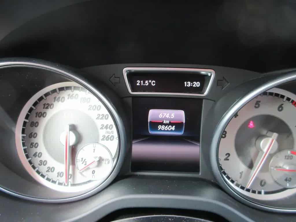 Mercedes-Benz GLA-Class 180 **2.HAND** ~incl. GARANTIE~ TOP 01/2017-photo-13