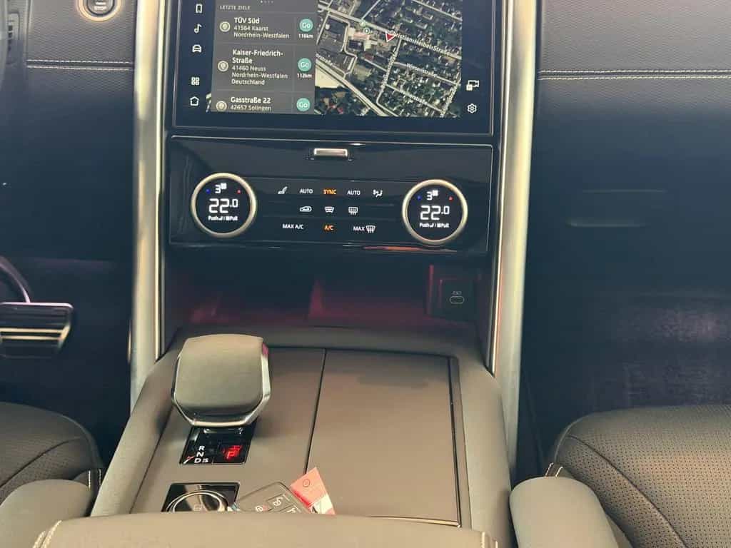 Land Rover Discovery 5 R-Dynamic SE AWD/7-SITZER/360''KAM 11/2022-photo-30