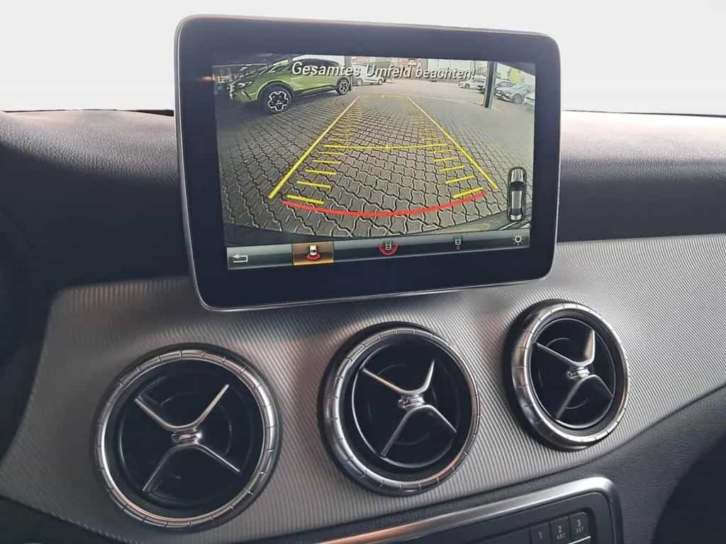 Mercedes-Benz CLA-Class 180 Urban+XENON+NAVI+KAMERA+LEDER+AHK+SHZ 09/2015-photo-25