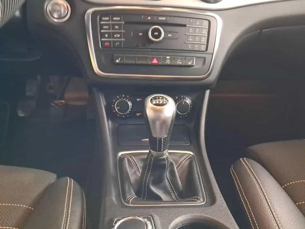 Mercedes-Benz CLA-Class 180 Urban+XENON+NAVI+KAMERA+LEDER+AHK+SHZ 09/2015-photo-26