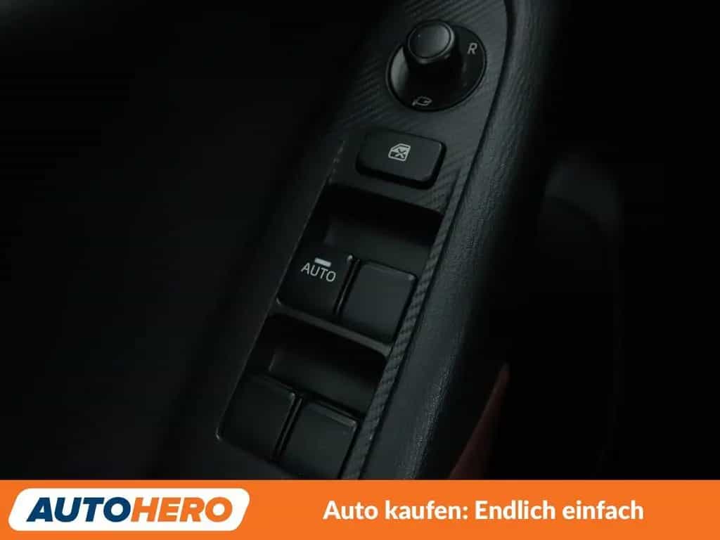 Mazda CX-3 2.0 Sports-Line*CAM*PDC*SHZ*ACC*KLIMA*BOSE* 07/2016-photo-24