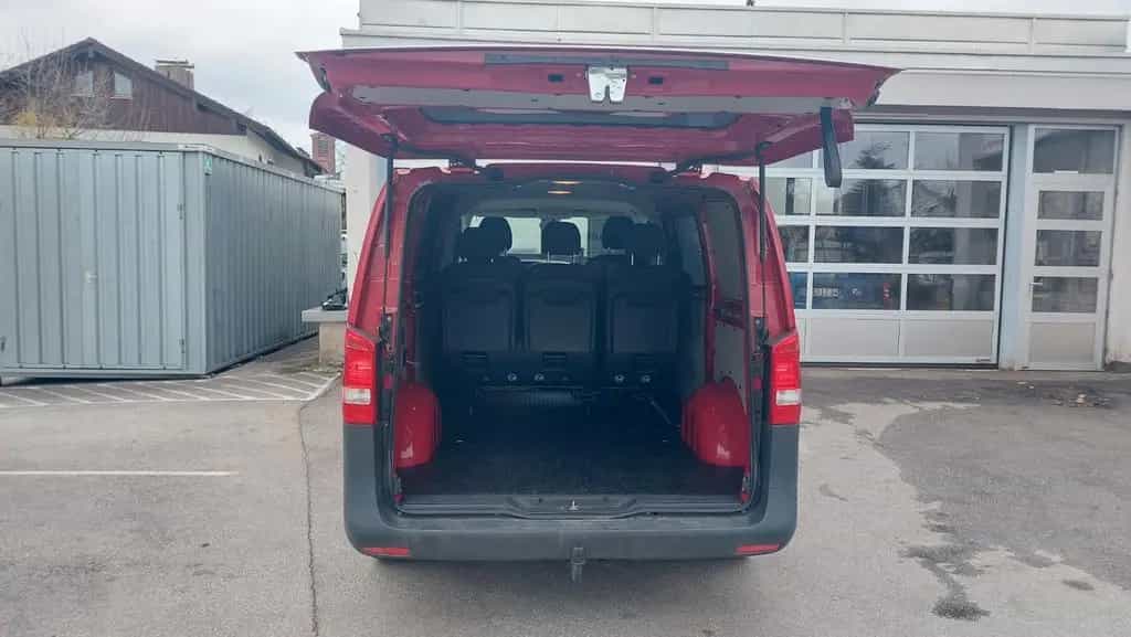 Mercedes-Benz Vito 02/2018-photo-10