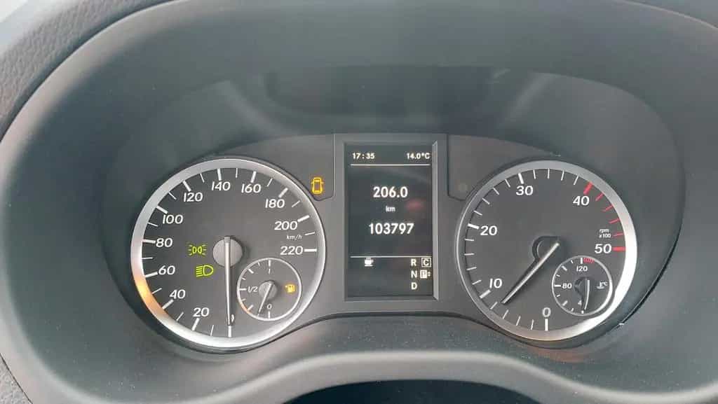 Mercedes-Benz Vito 02/2018-photo-5