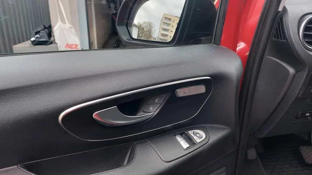 Mercedes-Benz Vito 02/2018-photo-7
