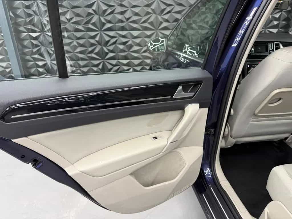 Volkswagen Golf Sportsvan Highline DSG 1.HAND*BREMSEN NEU 01/2015-photo-28