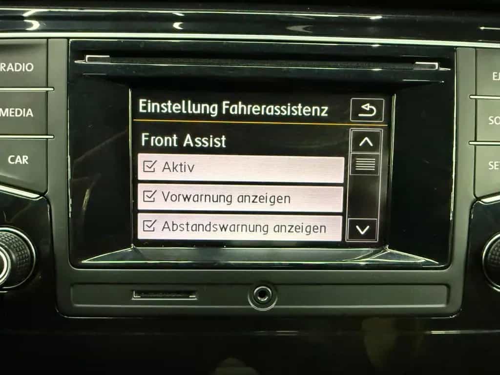 Volkswagen Golf Sportsvan Highline DSG 1.HAND*BREMSEN NEU 01/2015-photo-31
