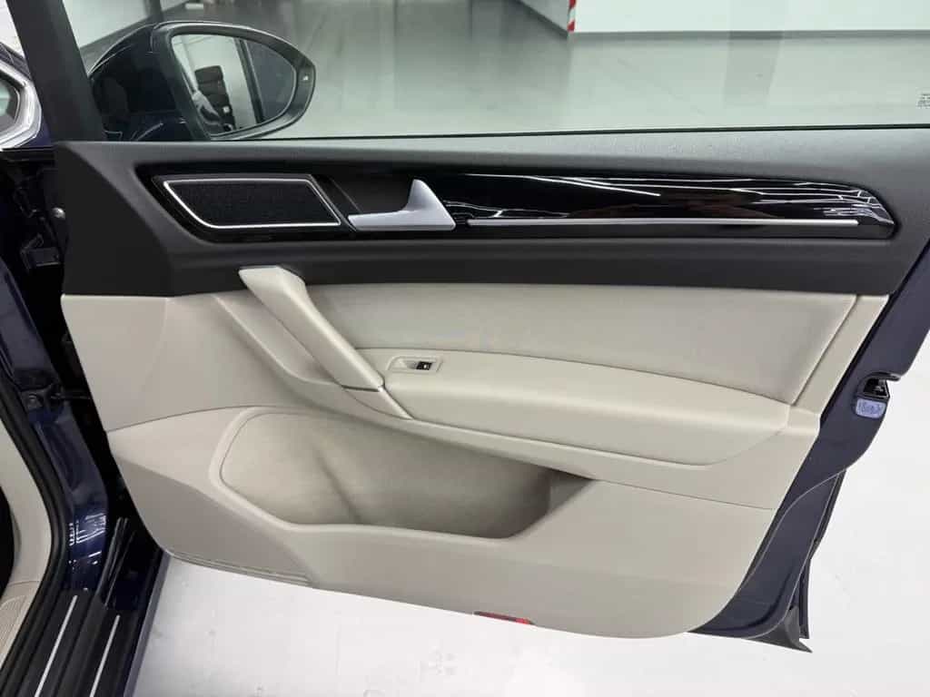 Volkswagen Golf Sportsvan Highline DSG 1.HAND*BREMSEN NEU 01/2015-photo-45