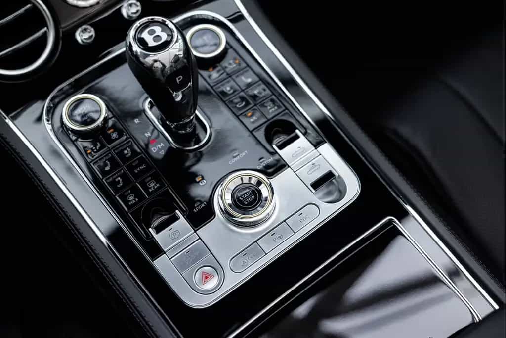 Bentley Continental GTC 4.0 V8 | Mulliner | Red Roof | B 02/2022-photo-25