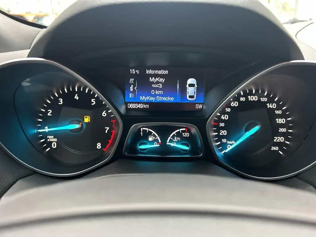 Ford Kuga 1.5 TSi ST-Line LED*NAVI*KAMERA*18ZOLL* 02/2018-photo-14