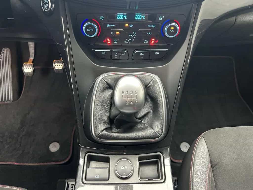 Ford Kuga 1.5 TSi ST-Line LED*NAVI*KAMERA*18ZOLL* 02/2018-photo-25