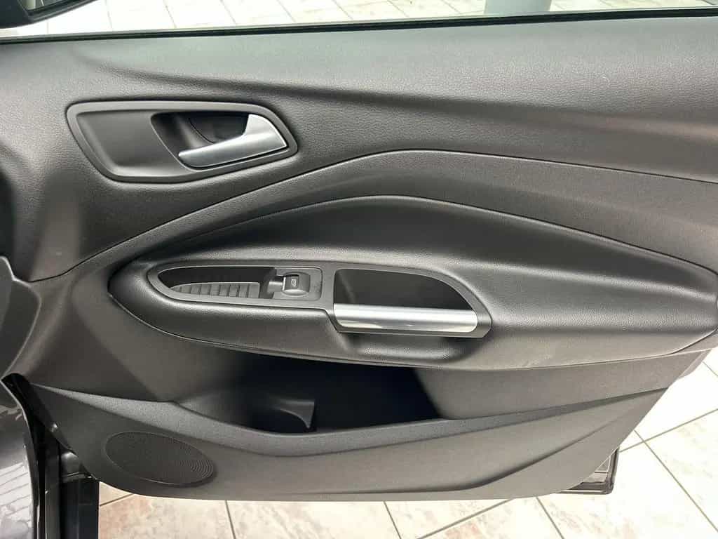 Ford Kuga 1.5 TSi ST-Line LED*NAVI*KAMERA*18ZOLL* 02/2018-photo-33