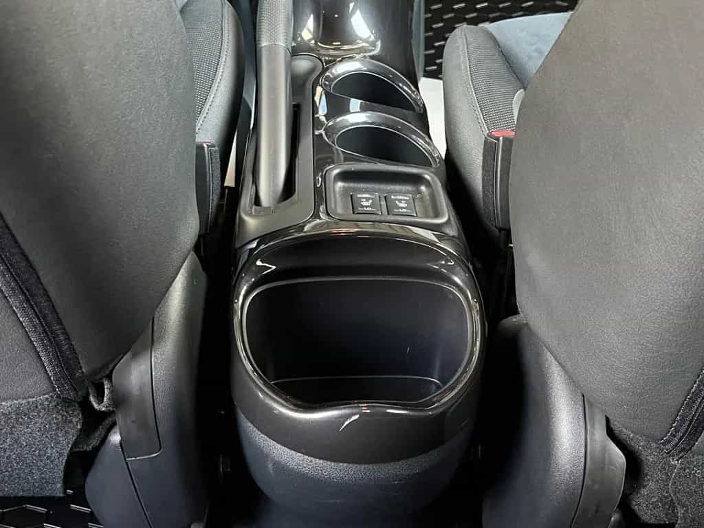 Nissan Juke N-Connecta*Garantie*Service/TÜV NEU*S-Heft* 11/2016-photo-21